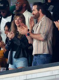 Ryan Reynolds Had 'A Lot of Fun' in Taylor Swift's Box at Chiefs Game