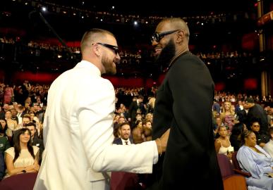 Travis Kelce Responds After LeBron James Begs to Be on NFL Star's Podcast