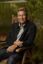 Golden Bachelor's Gerry Is 'in Love' With 3 Women: 'I'm Dying Inside'