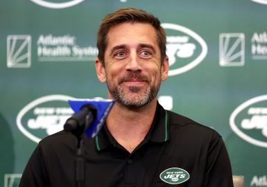 Aaron Rodgers Hints He's 'A Few Weeks' From NFL Comeback After Surgery