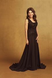 Who Is Theresa Nist? Get to Know ‘The Golden Bachelor’ Finalist