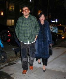 Katy Perry and Orlando Bloom Hold Hands on NYC Date Night