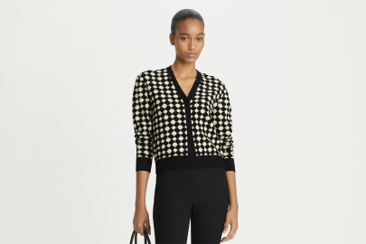 5 Trendy Tory Burch Must-Haves That Are Up to 40% Off