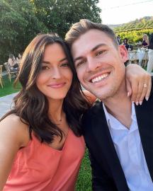 Bachelor in Paradise’s Tia Booth and Taylor Mock Are Married