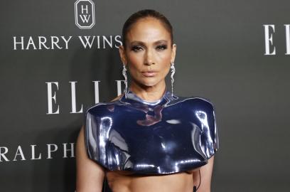 Jennifer Lopez's Skincare Set Is on Amazon, and We're Ready for an Ageless Glow