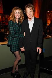 Julia Roberts Says Husband Danny Moder Is Key to Their Family’s Happiness