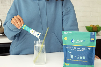 Stay Hydrated on New Year's Eve With This Bestselling Electrolyte Powder Pack