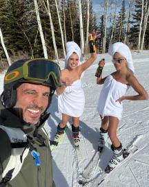 Mauricio Umansky Spends Day With Influencer Lele Pons and Singer Anitta