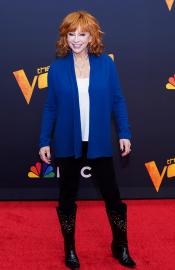 Reba McEntire Plays Coy About New Ring, Says She’s Not Wedding Planning