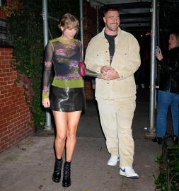 Taylor Swift Arrives at Travis Kelce’s Chiefs, Packers Game in Wisconsin