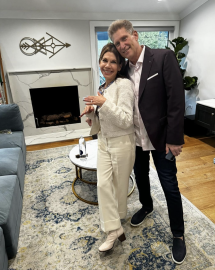 Golden Bachelor’s Gerry and Theresa Celebrate Christmas Apart