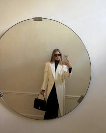 Rosie Huntington-Whiteley Is Winter-Ready in a $5,250 Ivory Coat