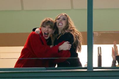 Taylor Swift Seemingly Wears Brittany Mahomes’ Jacket at Travis' Game