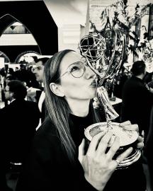 Get Jenna Lyons' Emmys Glam With Her Beauty Routine Essentials