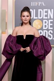 Awards Season Kick-Off! Red Carpet Photos From 2024 Golden Globe Awards