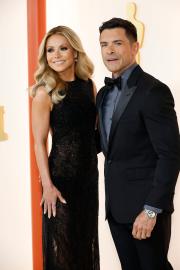 Kelly Ripa's Husband Mark Consuelos Gifted Her Gym Memberships Every Year