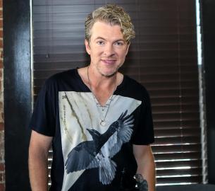 Rascal Flatts’ Joe Don Rooney Addresses DUI, Transitioning Rumors