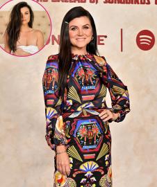 Tiffani Thiessen Celebrates 50th Birthday Dressed Only in a Bedsheet