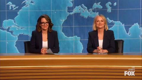 Tina Fey, Amy Poehler Bring Back 'Weekend Update' at Emmys 