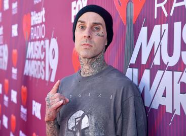 Travis Barker Proves He ‘Can Do Anything,’ Shoots Hoops With Rocky’s Diapers