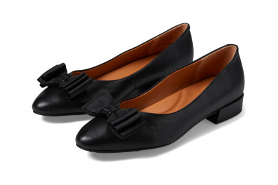 Don’t Torture Your Feet With Heels, Grab These Flats Instead 