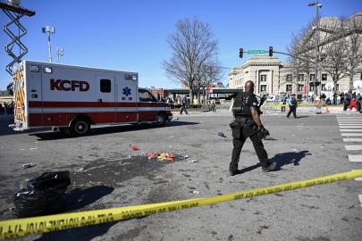 1 Dead, 9 Injured at Kansas City Chiefs Super Bowl Parade