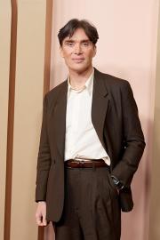Why Cillian Murphy Doesn’t Take Photos With Fans on the Street