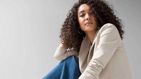 The Only Blazer I Wear All Year Long Is on Sale Right Now