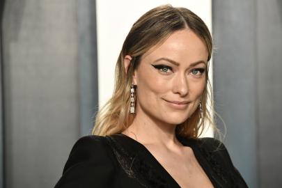 Channel Olivia Wilde's Cozy Style With Her Warm Sherpa Jacket From Alo Yoga