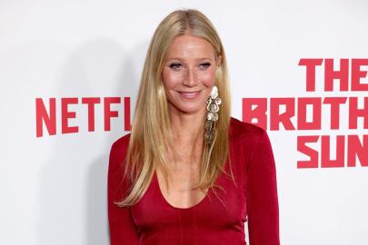 Exfoliate Your Skin the Gwyneth Paltrow Way With Dry Brushing