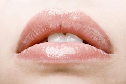 This $7 Lip Plumper Will Give You the Juicy Look You're After — Even Thin Lips 