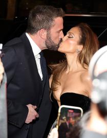 Jennifer Lopez and Ben Affleck Pack on the PDA at ‘This Is Me Now’ Premiere