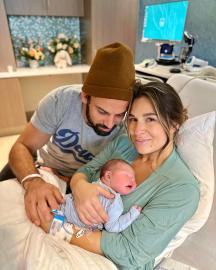 Jessie James Decker Gives Birth to Baby No. 4 With Eric Decker