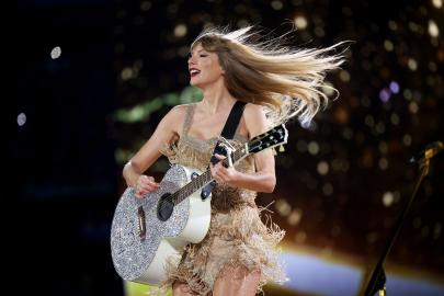Rock and Roll Hall of Fame Teases 'Big' Announcement With Taylor Swift