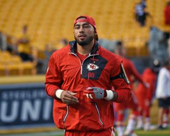 Travis Kelce's Friend Ross Travis Is Also a Tight End: What to Know
