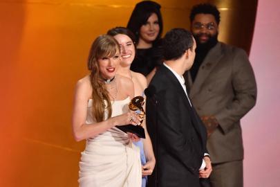 Fans Call Out Taylor Swift for Not Acknowledging Celine Dion at Grammys