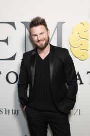 Bobby Berk's 'Queer Eye' Replacement Revealed! Tan 1st to Congratulate