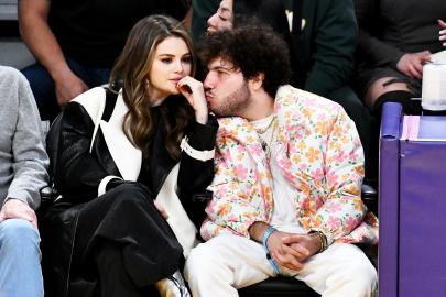 Selena Gomez and Boyfriend Benny Blanco Pack on the PDA in Sweet Photos