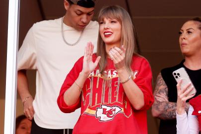 Taylor Swift 'Is Doing Everything In Her Power to' Attend 2024 Super Bowl