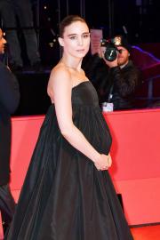 Rooney Mara Is Pregnant, Expecting 2nd Baby With Joaquin Phoenix