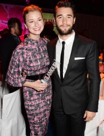 Emily VanCamp Pregnant, Expecting Baby No. 2 With Husband Josh Bowman