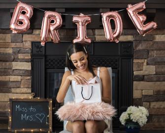13 Best Bridal Shower Dresses for Brides 