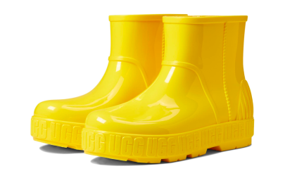 Conquer Rain, Sleet and Snow With These Ugg Boots