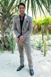 Bachelor's 'Unprecedented' Ending: [Spoiler] Walks Away at Final Rose Ceremony