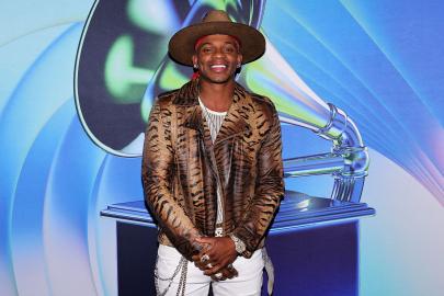 Country Singer Jimmie Allen Welcomed Twins With a Woman Who Isn’t His Wife