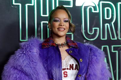Why Rihanna Fans Think Latest Gig Hints She’s Going to Glastonbury