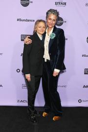 Jodie Foster and Wife Alexandra Hedison’s Relationship Timeline