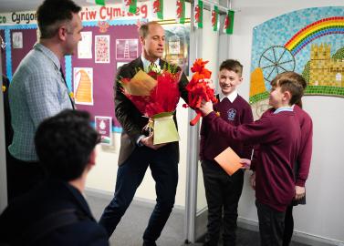 Prince William Thanks Welsh Students for Flowers for Recovering Kate