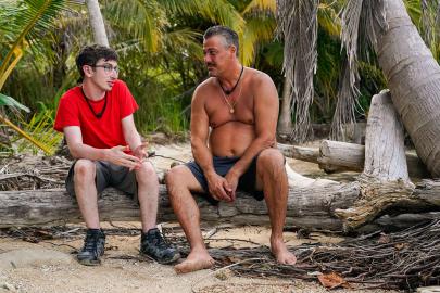 Survivor’s Boston Rob Battles ‘Deal or No Deal Island’ Banker: 1st Look