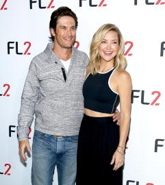 Everything Siblings Kate, Oliver Hudson Have Said About Childhood, Family